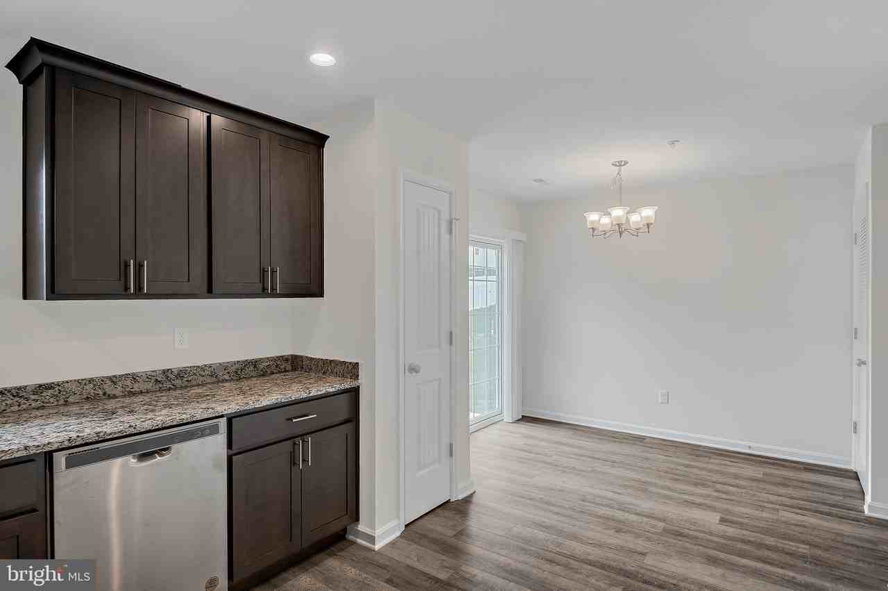 26 Laurel Way - Photo 7 of 19