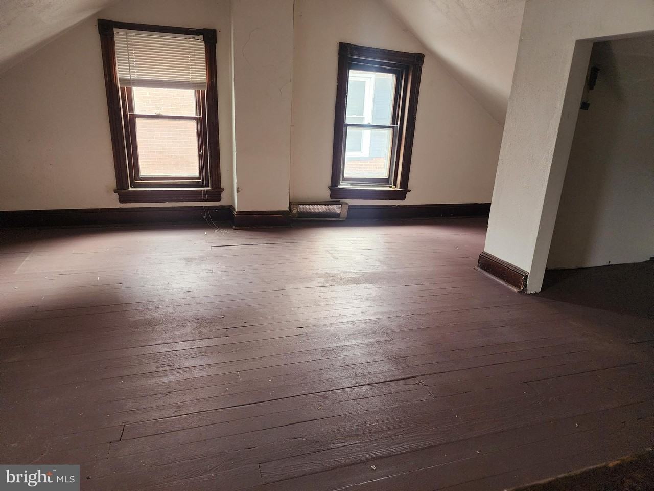 118 S 6th Ave - Photo 7 of 9