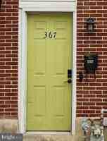 featured image of 367 E Hector St