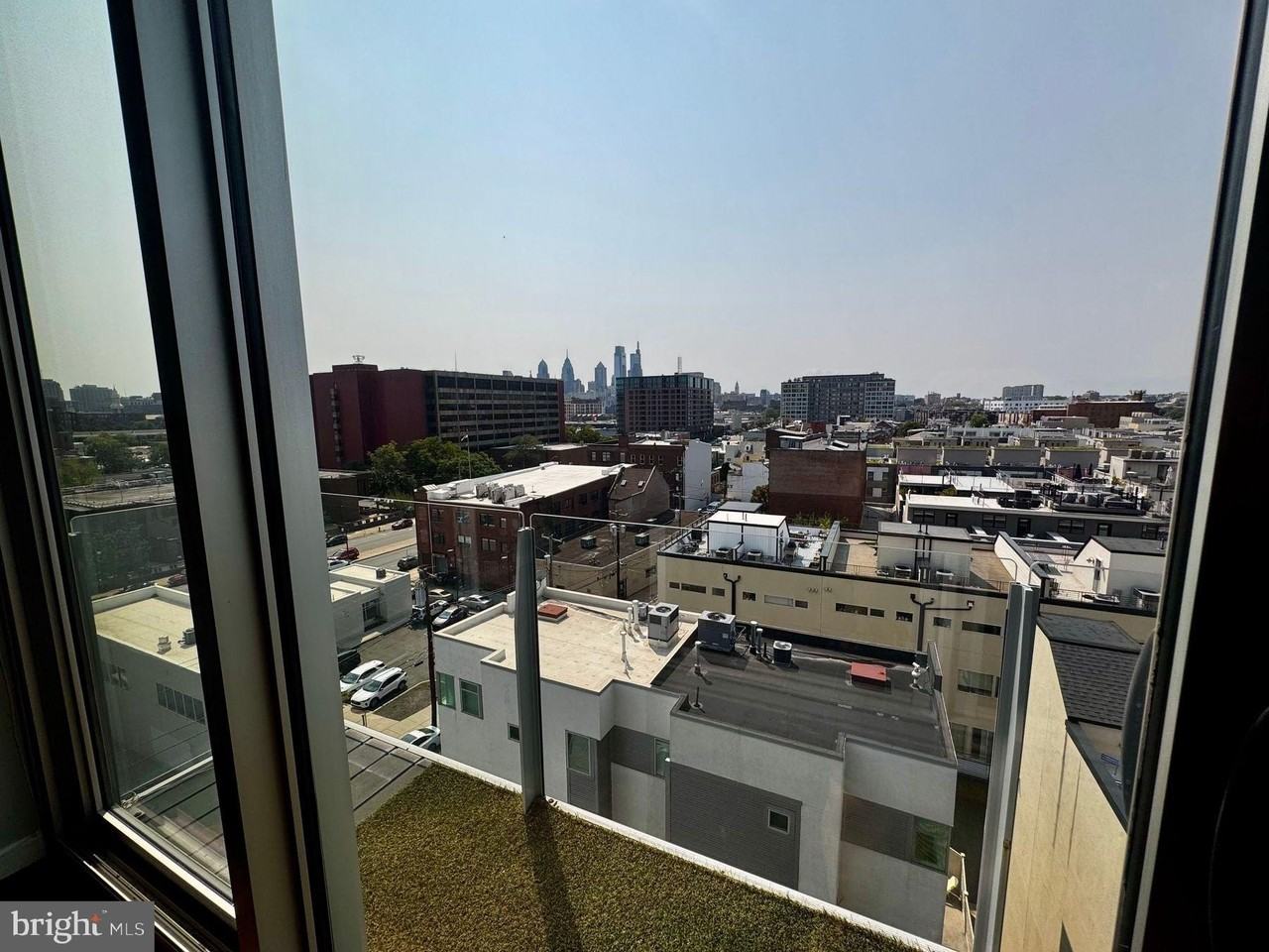 603 N American St #704 - Photo 6 of 26