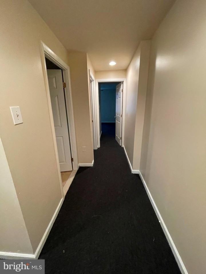 1732 W Diamond St #1 - Photo 5 of 7