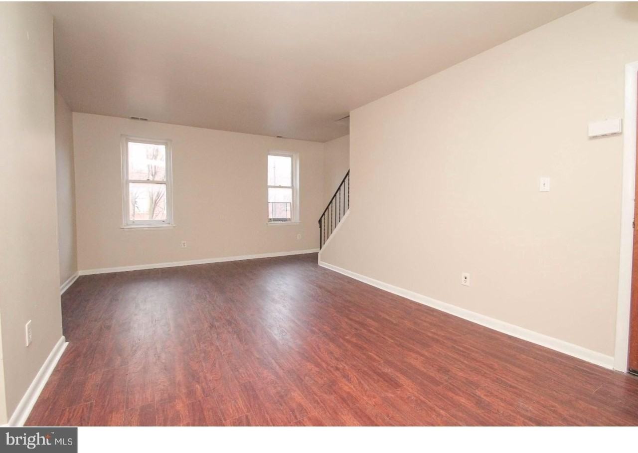 1734 W Diamond St #2 - Photo 3 of 33