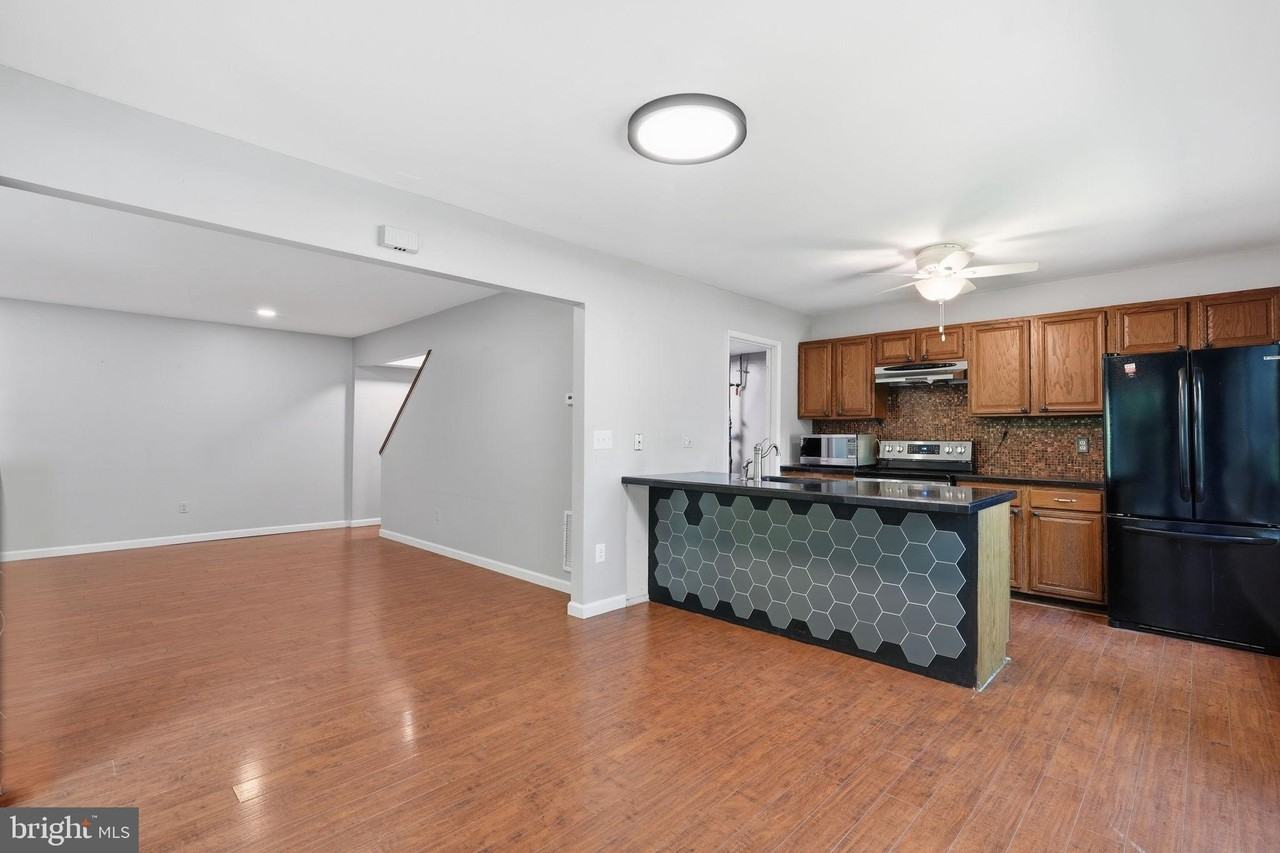 3103 Babashaw Ct - Photo 4 of 26