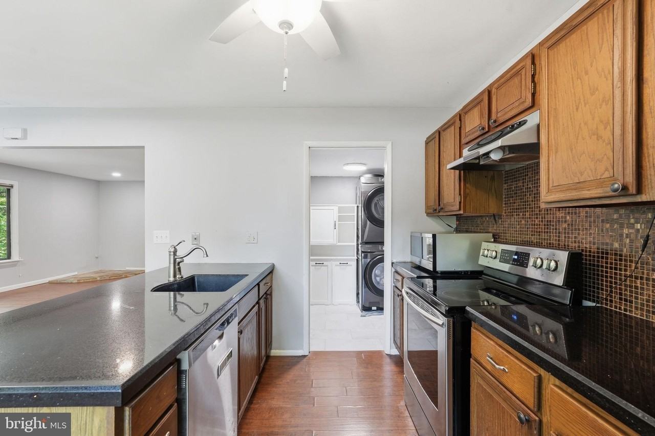 3103 Babashaw Ct - Photo 6 of 26