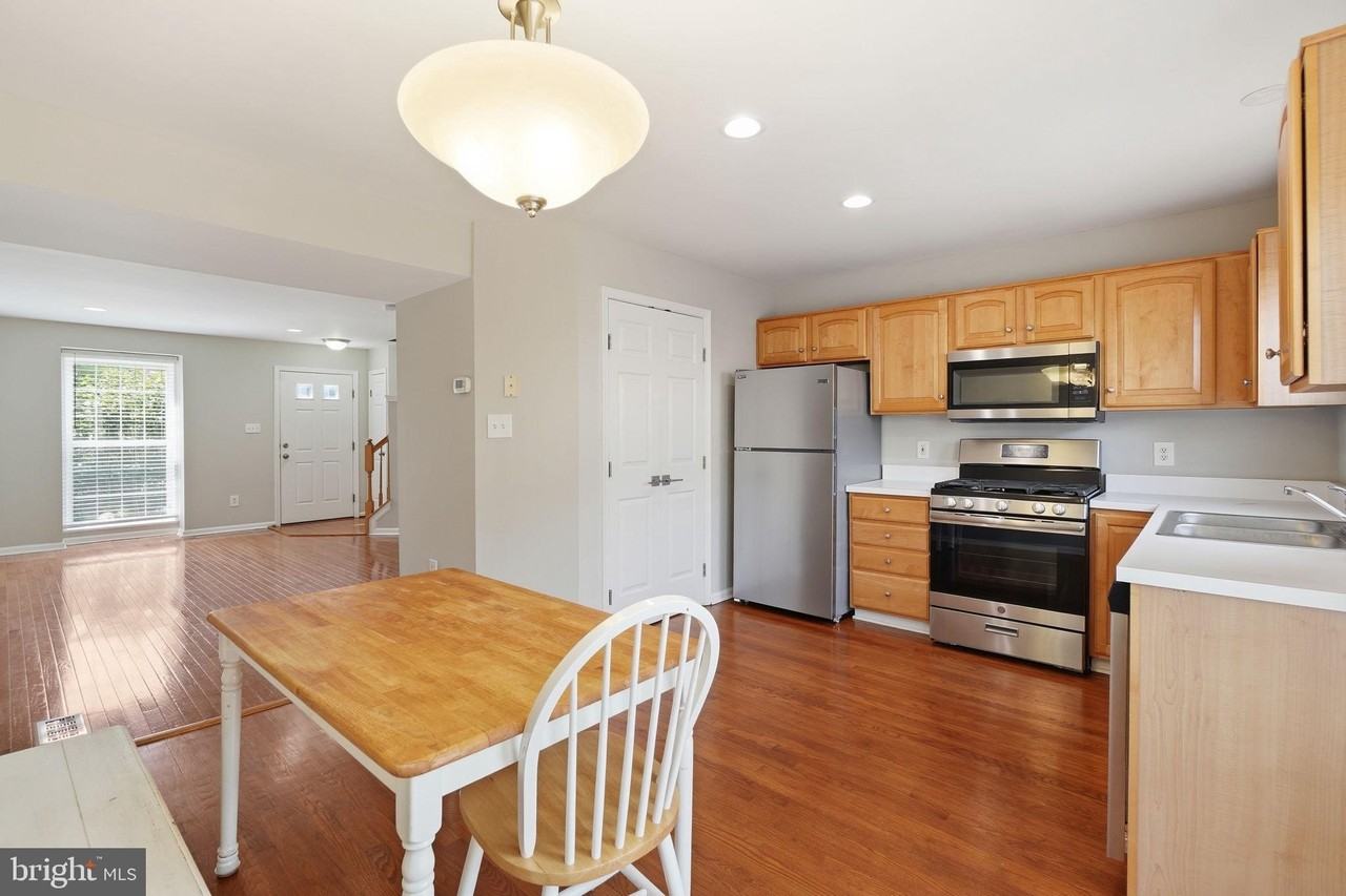 6374 Michael Robert Dr - Photo 6 of 34