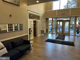 2726 Gallows Rd #913 - Photo 1 of 1