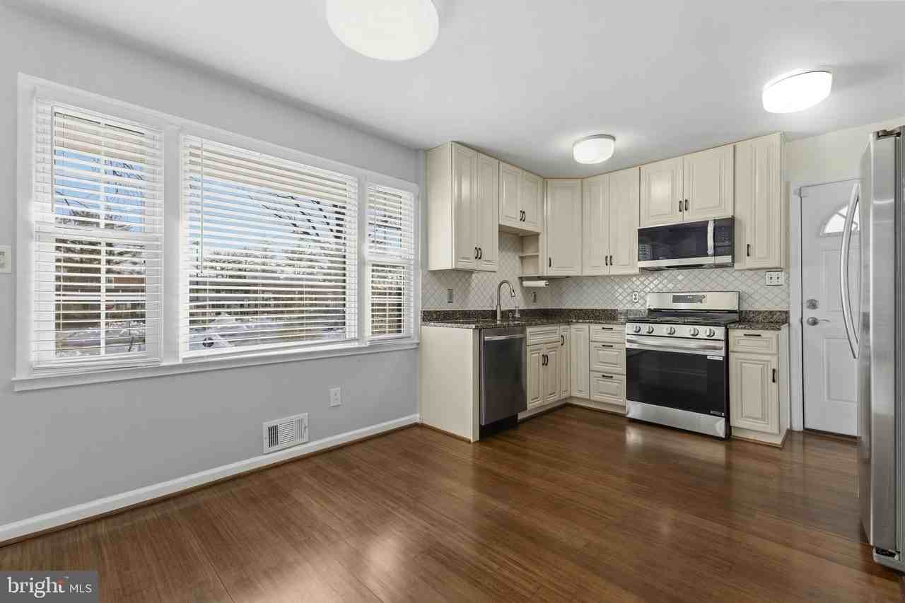 5412 Nutting Dr - Photo 6 of 26