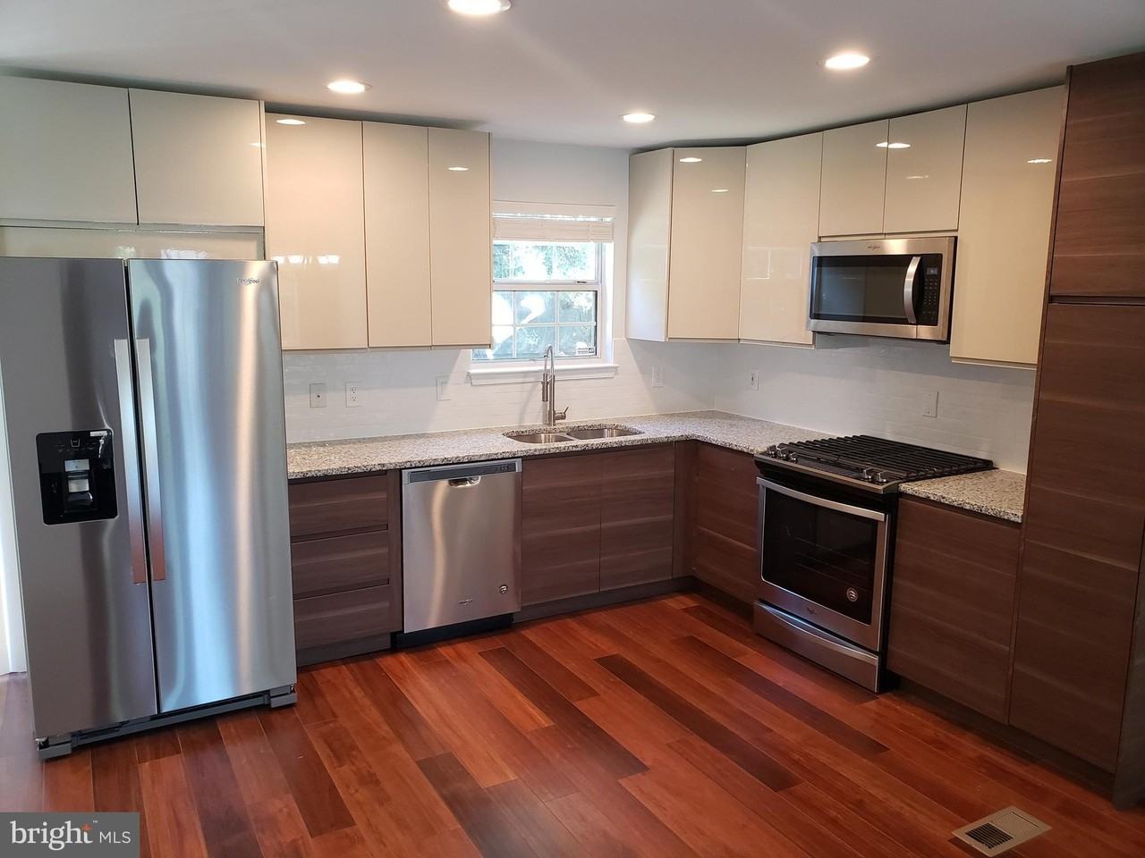 6839 Signature Cir - Photo 2 of 13