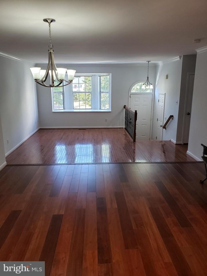 6839 Signature Cir - Photo 3 of 13