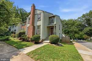 featured image of 10065 Chestnut Wood Ln