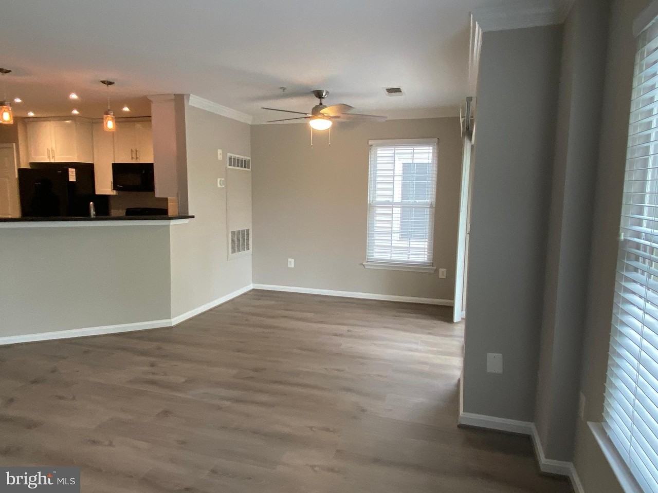 12834 Fair Briar Ln - Photo 6 of 25