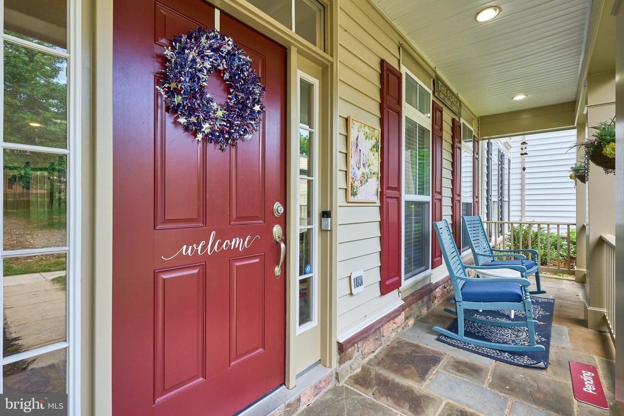 42719 Explorer Dr - Photo 2 of 48