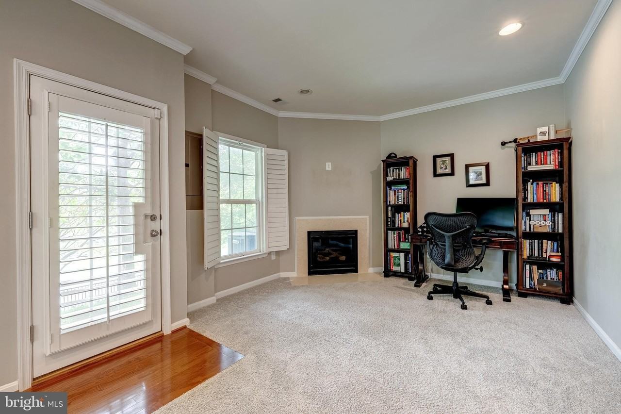 22739 Balduck Ter - Photo 5 of 35