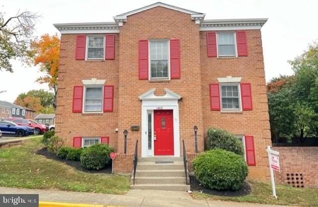 1400 Admiral Dr