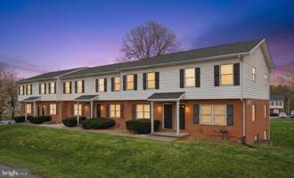 featured image of 3103 Shawnee Dr #5