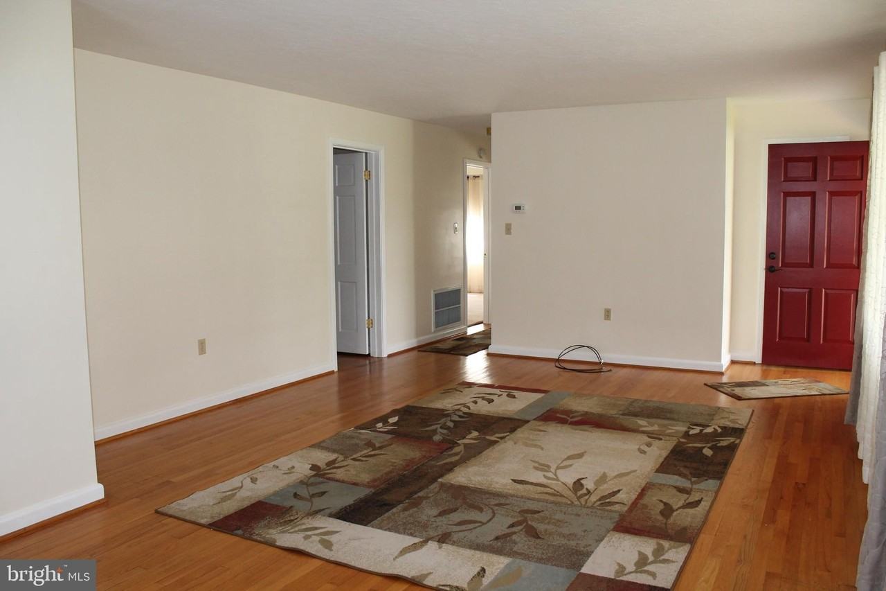 252 Fox Dr - Photo 5 of 29