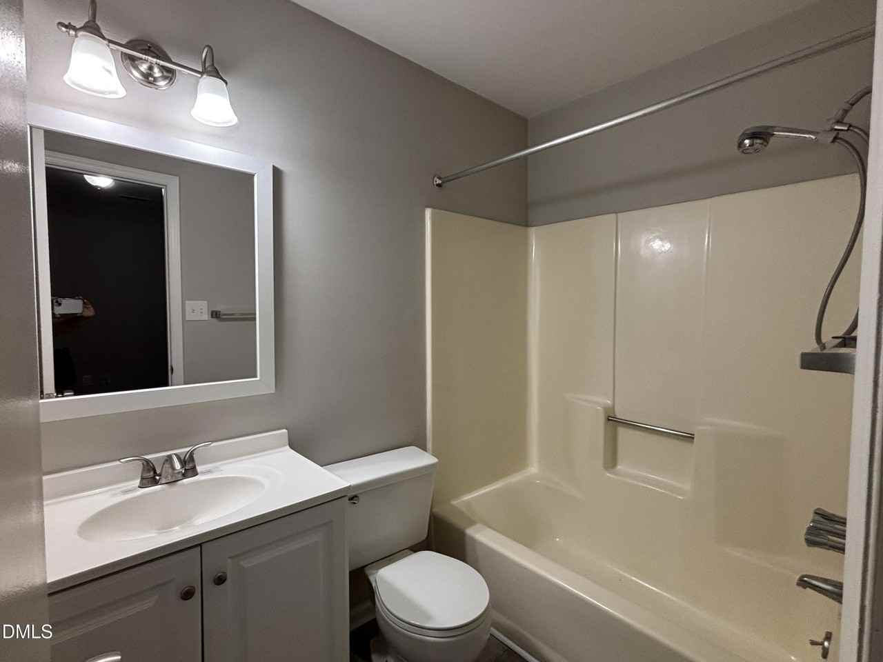 5340 Wayne St #B - Photo 7 of 7