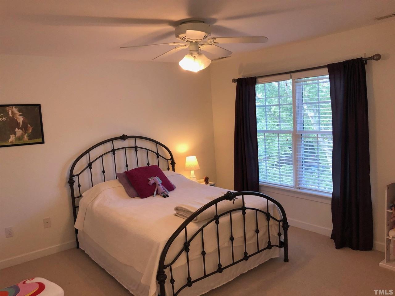 211 Brookgreen Dr - Photo 6 of 10