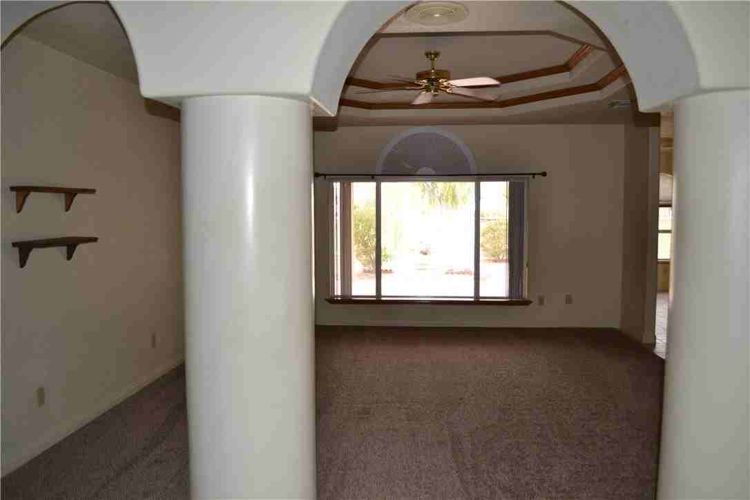 5967 S Mountain View Rd - Photo 2 of 11