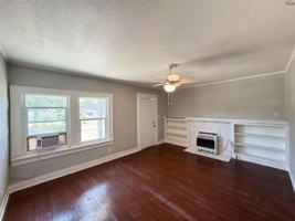 featured image of 1824 Collins Ave