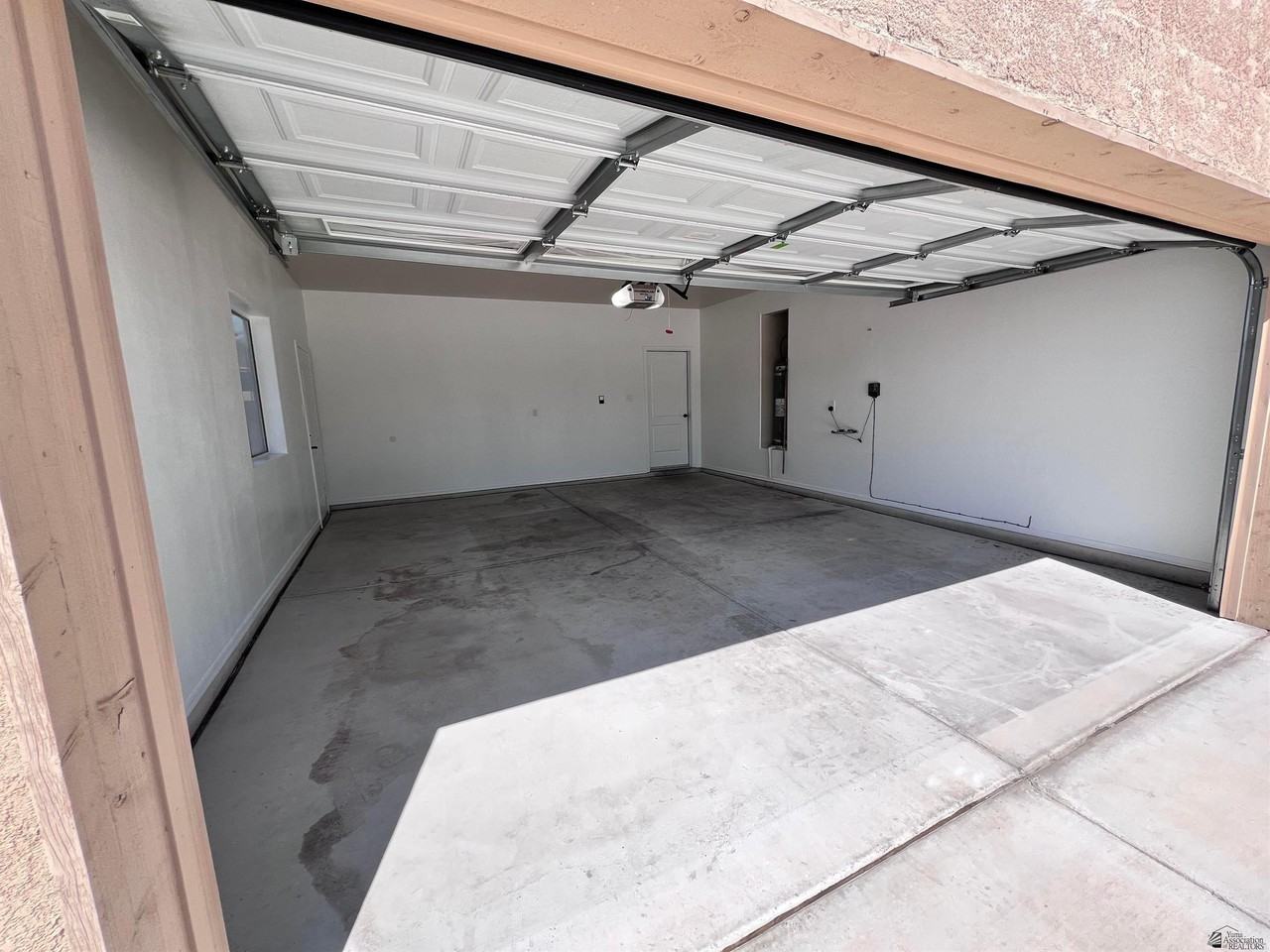 4532 S Agave Ave - Photo 4 of 22