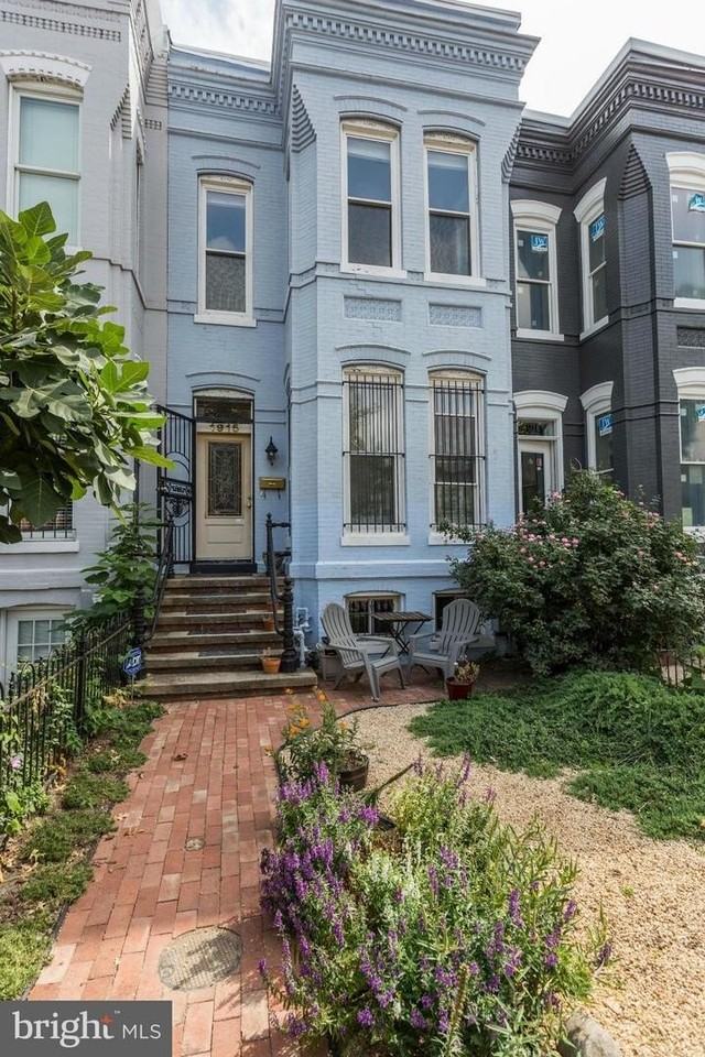 1915 11th St Nw - Photo 2 of 30