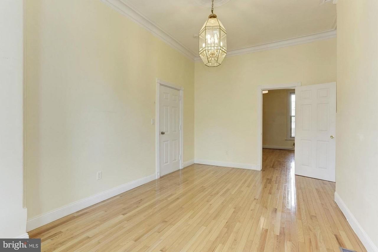 1915 11th St Nw - Photo 6 of 30