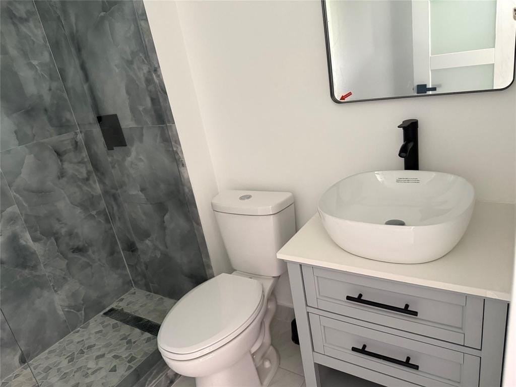 112 Royal Park Dr #4B - Photo 6 of 18