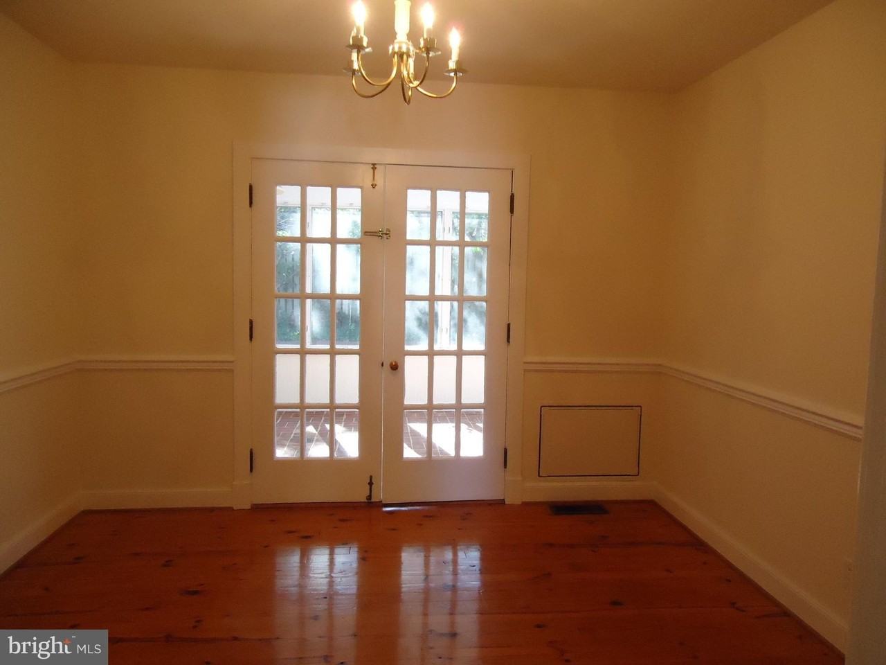1208 Littlepage St - Photo 5 of 19