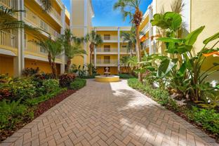 255 W End Dr - Photo 1 of 1