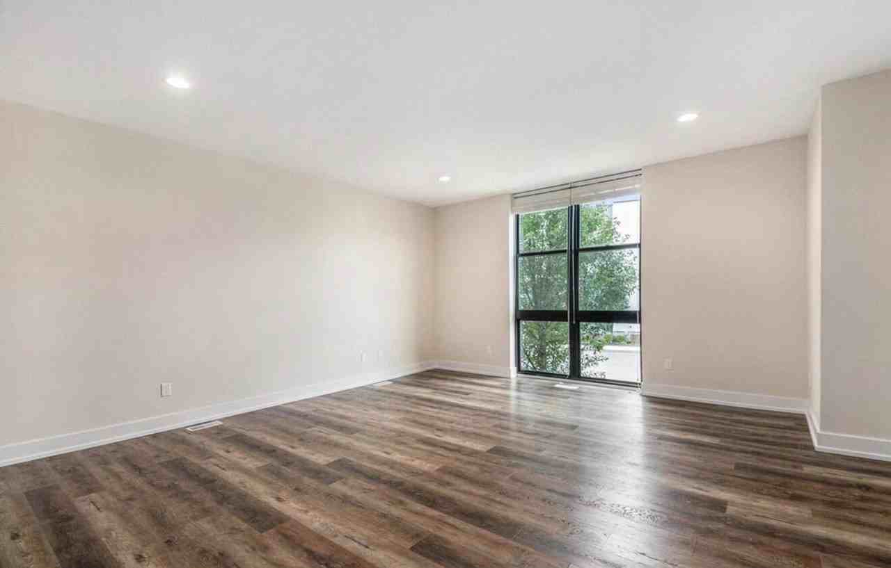 6028 Port View Dr Se - Photo 4 of 16