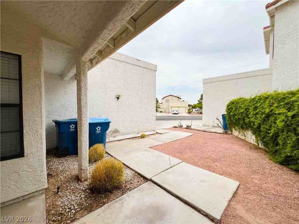 3832 Rhine Way - Photo 6 of 50