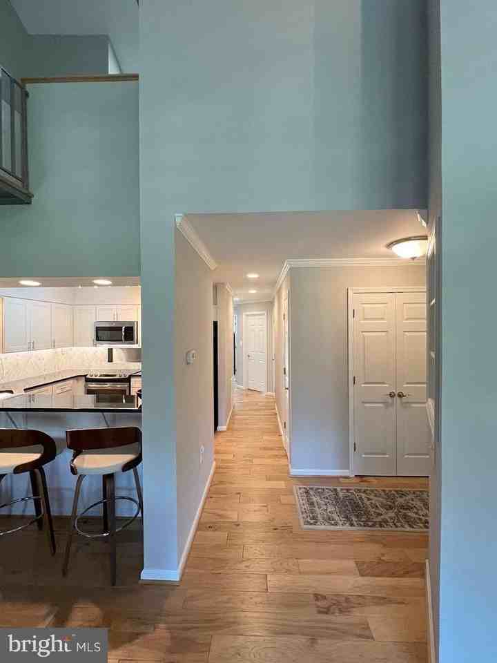 1129 Lake Heron Dr - Photo 5 of 24