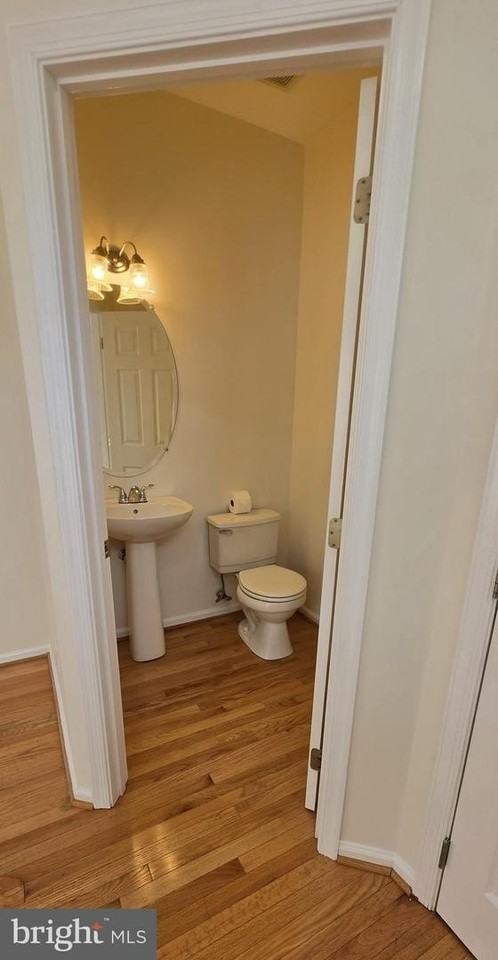 12723 Sullivan Ct - Photo 4 of 22