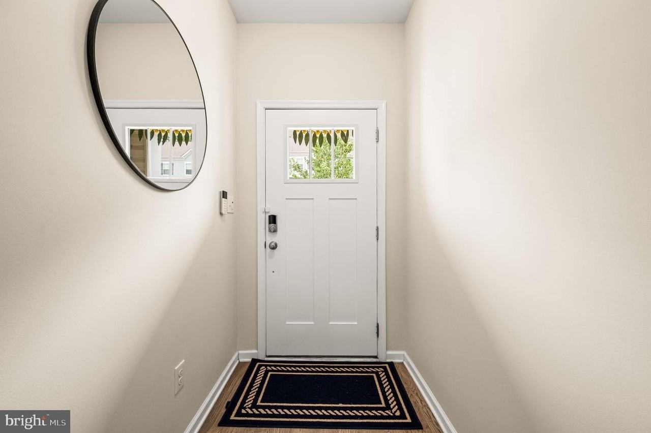 337 Dawson Pl - Photo 7 of 36