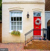 219 S Royal St - Photo 1 of 1