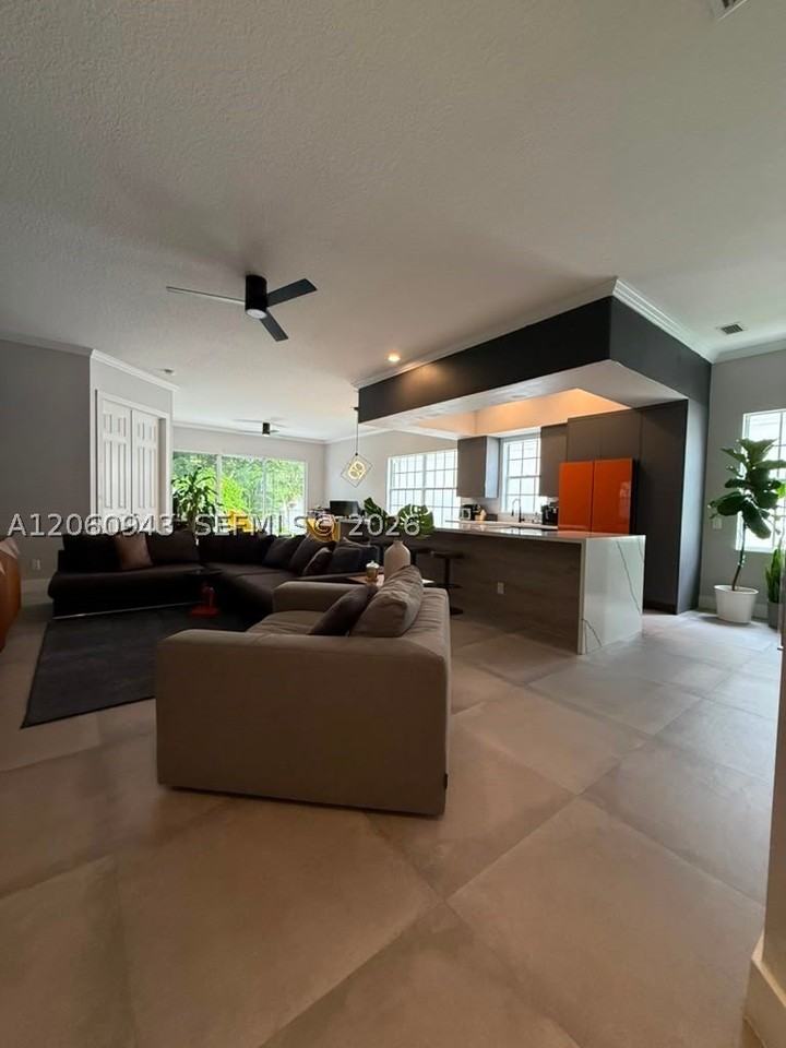 2008 Valencia Dr - Photo 3 of 14