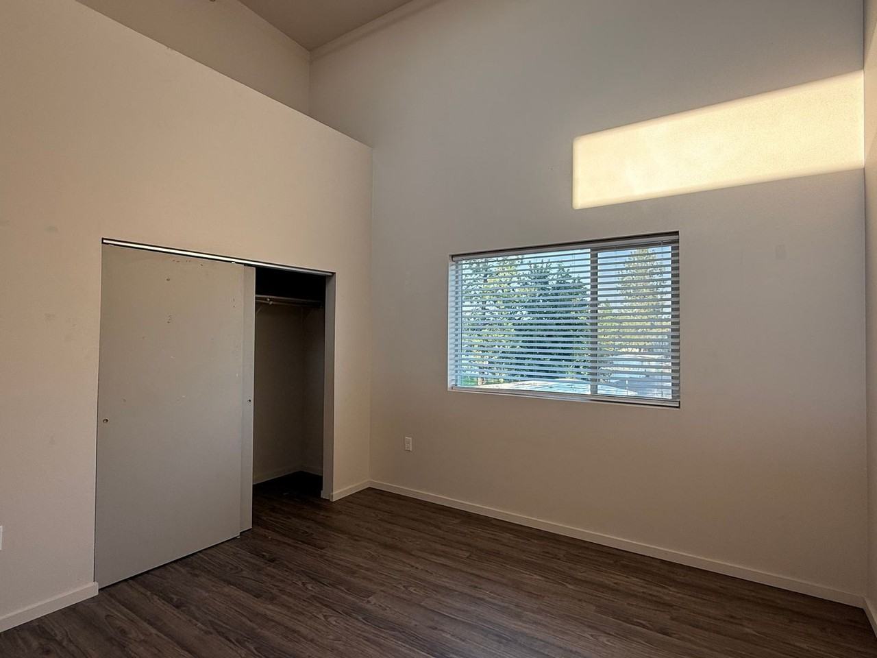 1026 W 1st St Unit C302 #C302 - Photo 6 of 11