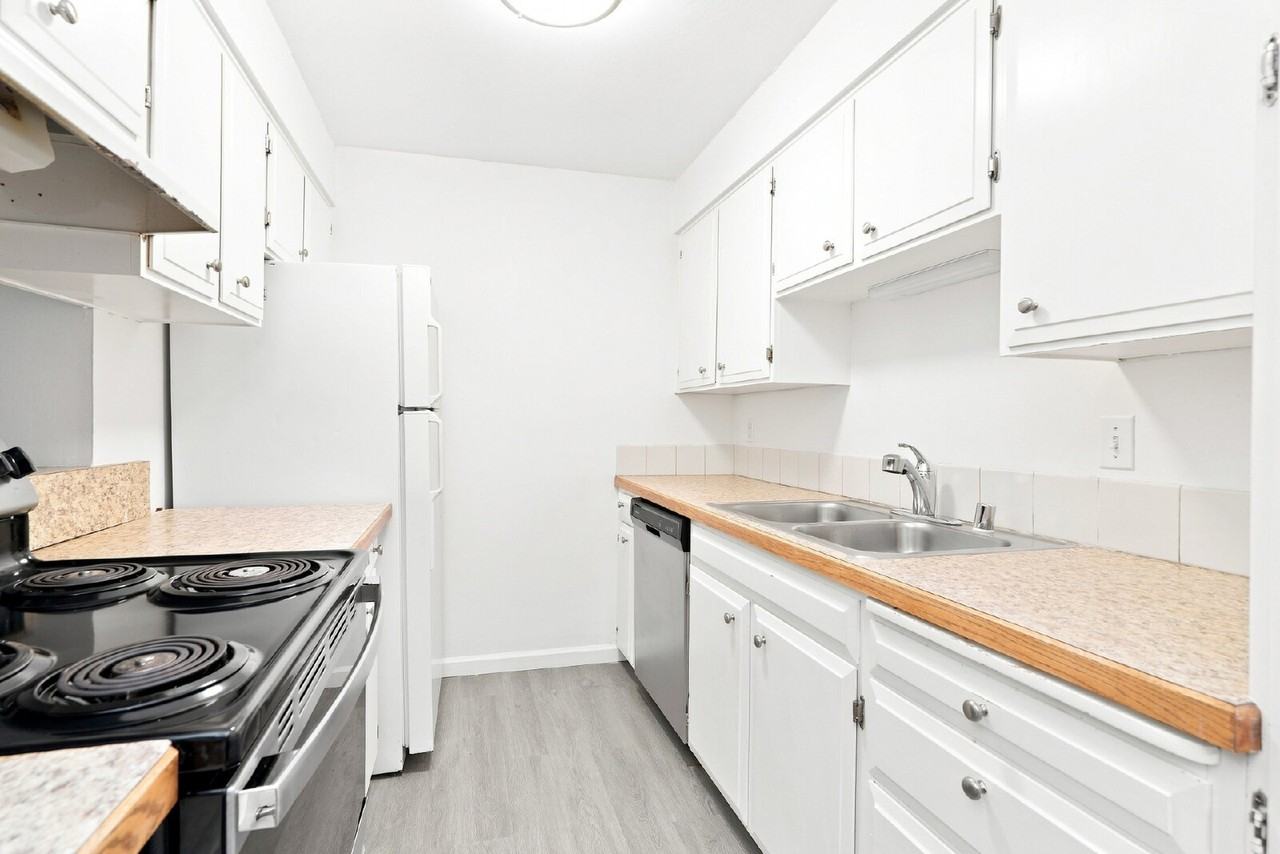 13960 Se 173rd Pl #2 - Photo 5 of 15