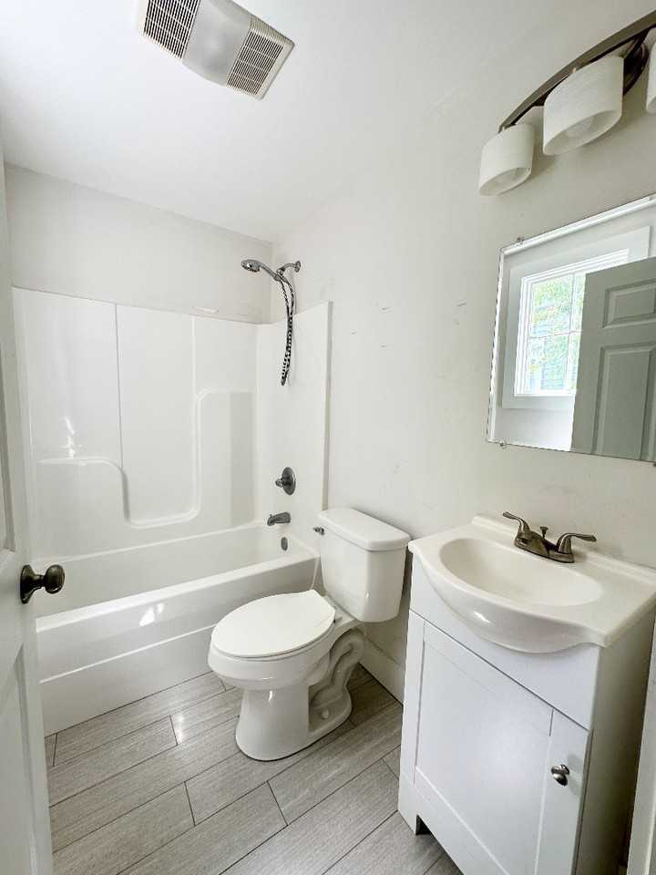 2711 3rd St - Photo 7 of 11