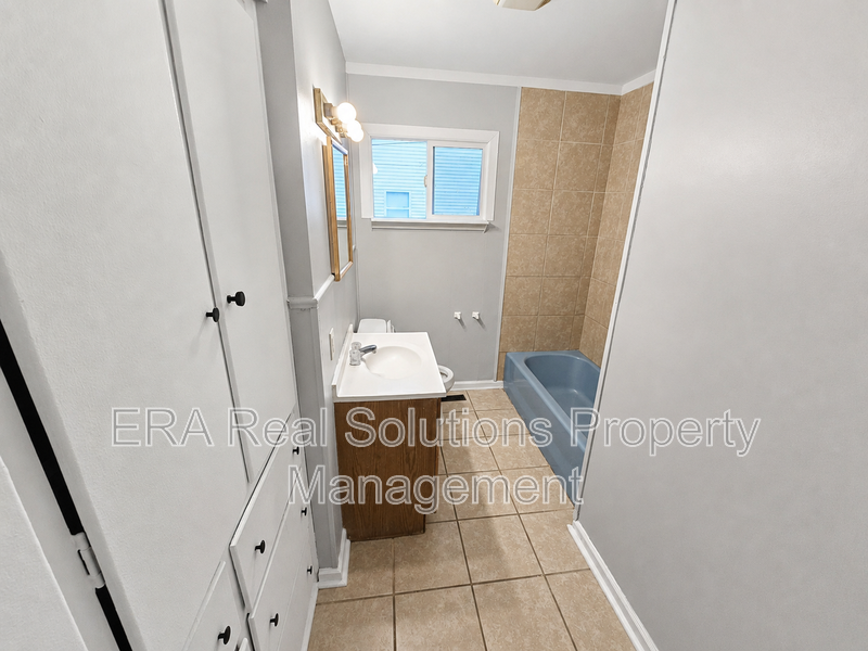 2169 Hanna Dr - Photo 5 of 10