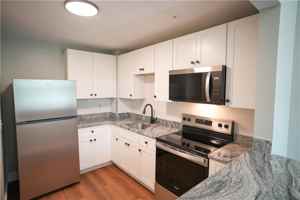 featured image of 366 Main St ##105
