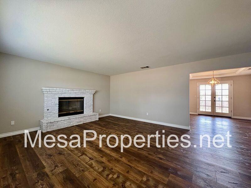 7891 Corona Ave - Photo 6 of 28