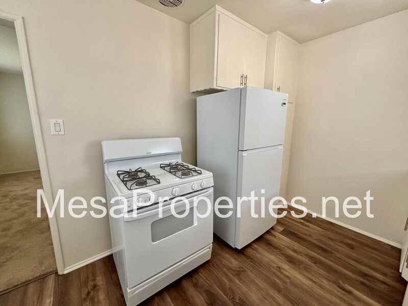 316 W Arrow Hwy #B - Photo 6 of 10