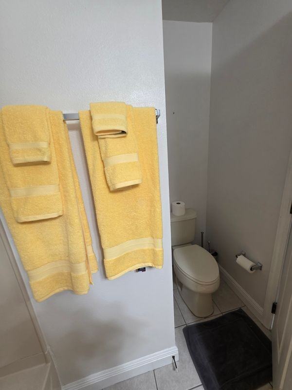 1073 Sw Dalton Ave - Photo 3 of 7