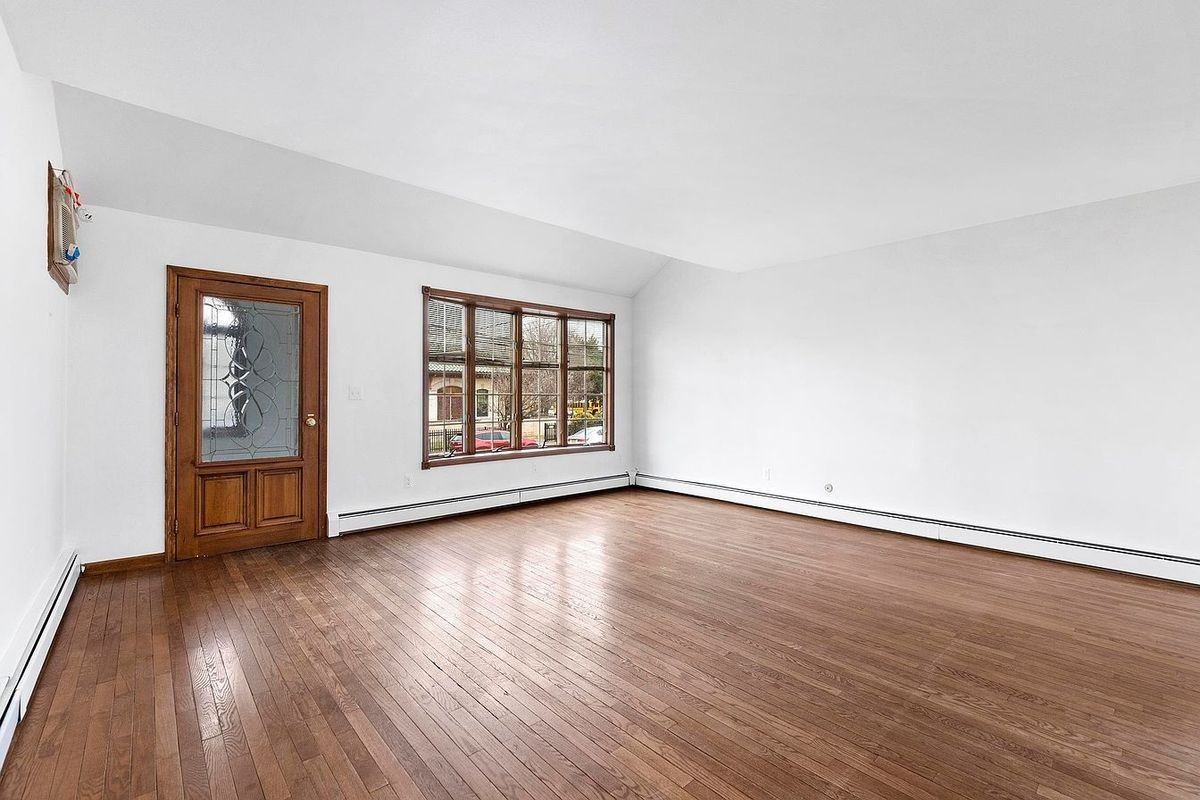 120 W 56th St - Photo 5 of 19