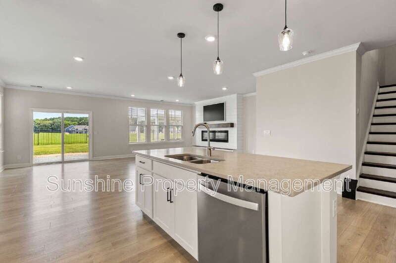 113 Royal Blackheath - Photo 4 of 16