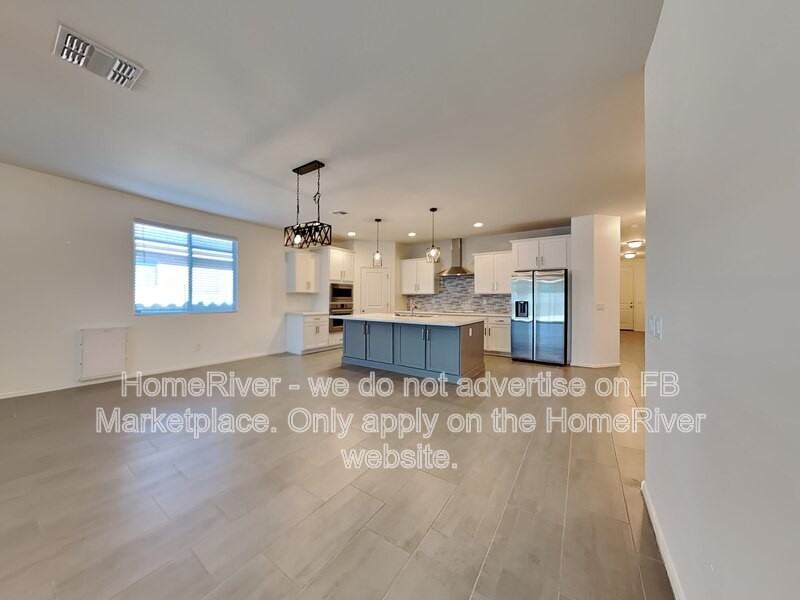 17674 W Via De Luna Dr - Photo 2 of 22