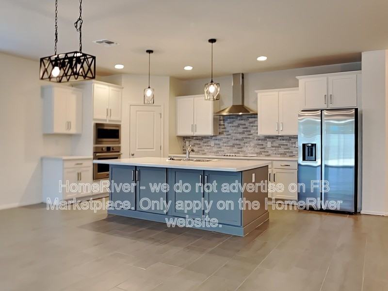 17674 W Via De Luna Dr - Photo 5 of 22