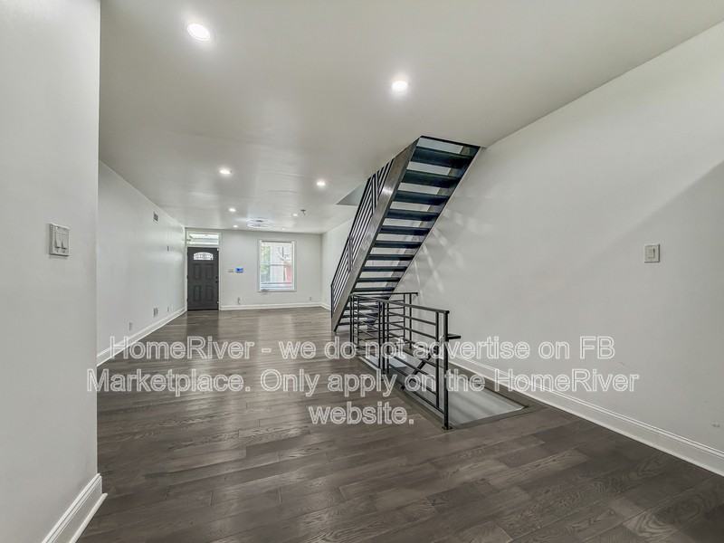 5312 Ludlow St - Photo 4 of 19